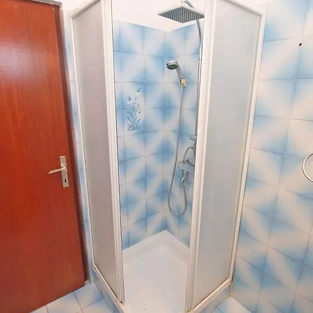 Ivan 65 *
