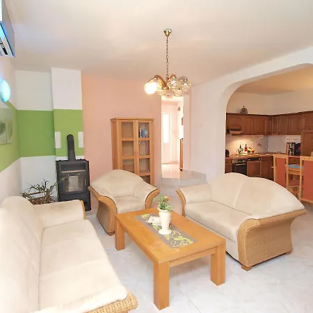 Apartment Ivan 65