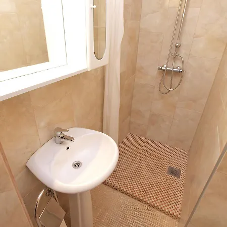 Ivan 65 Apartment
