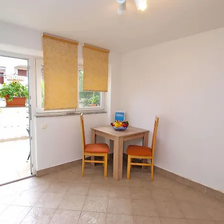 Apartment Ivan 65 *