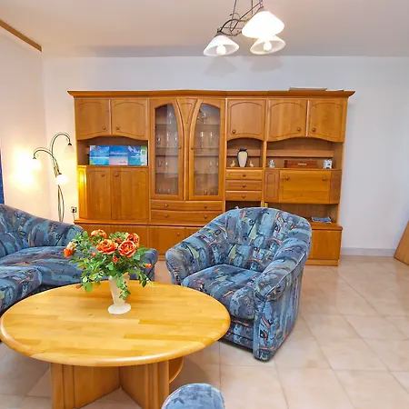 Ivan 65 Apartment